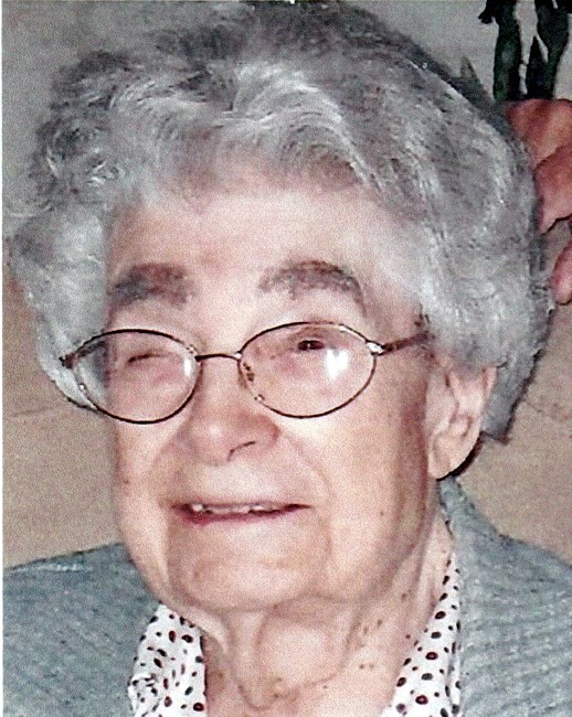 Obituary of Hazel Madonna Dewey