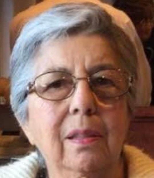 Obituario de Betty J Hacker