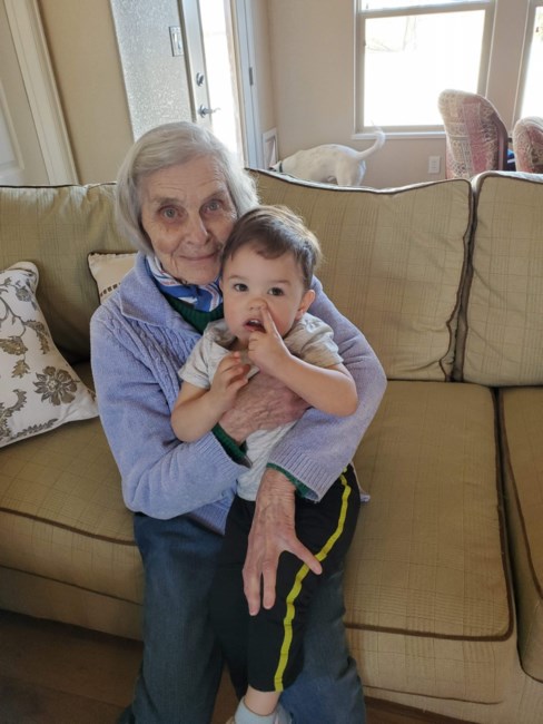 Obituary of Angelika Hennig