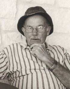 Obituary of Dr. Helmut Wilhelm Sauer