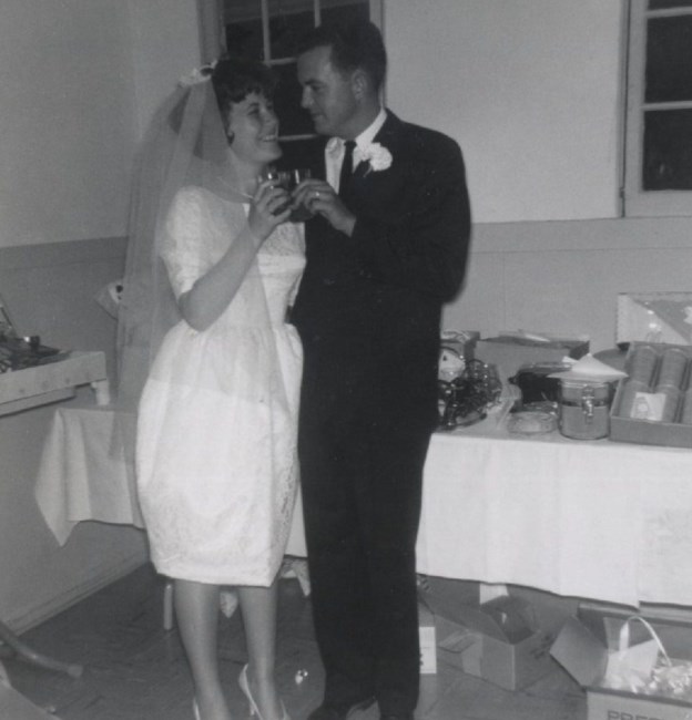 Avis de décès de Fred & Darlene Gray