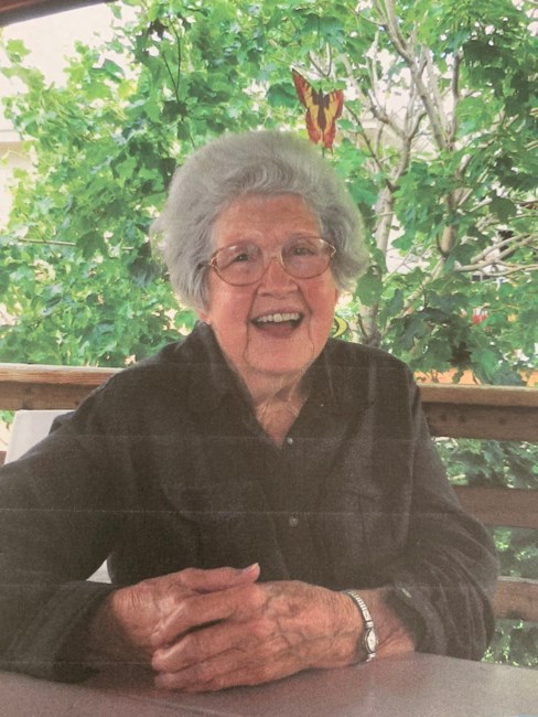 Obituary of Lucille Alda Davis