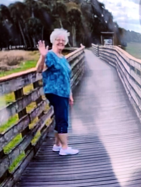 Obituary of Carolyn Blanch Brooks