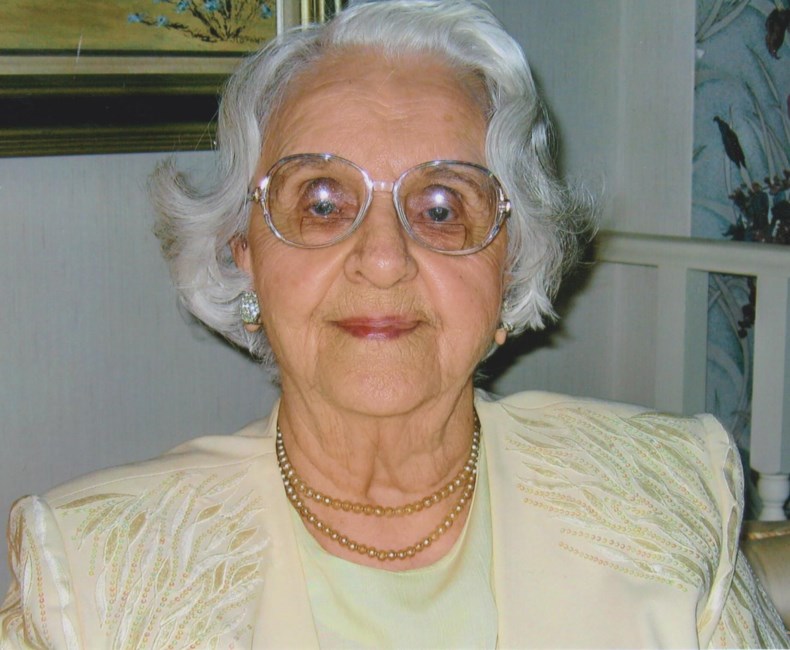 Obituary of Verlia M. Rabe