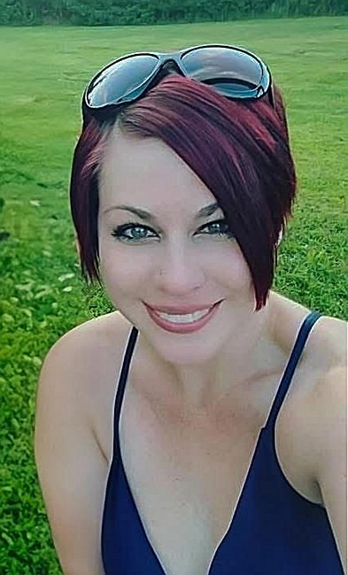 Obituary of Amanda Rae Henshaw