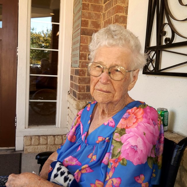 Obituary of Dorothy Lee "Granny" Switzer Maxwell