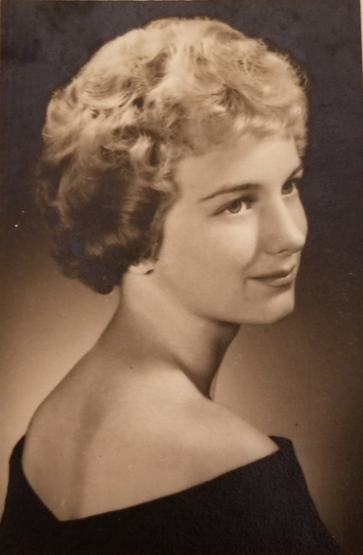 Karin McGee Obituary