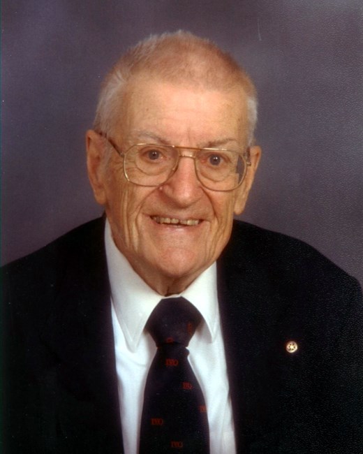 Obituary of Lynn Troxel Jr.