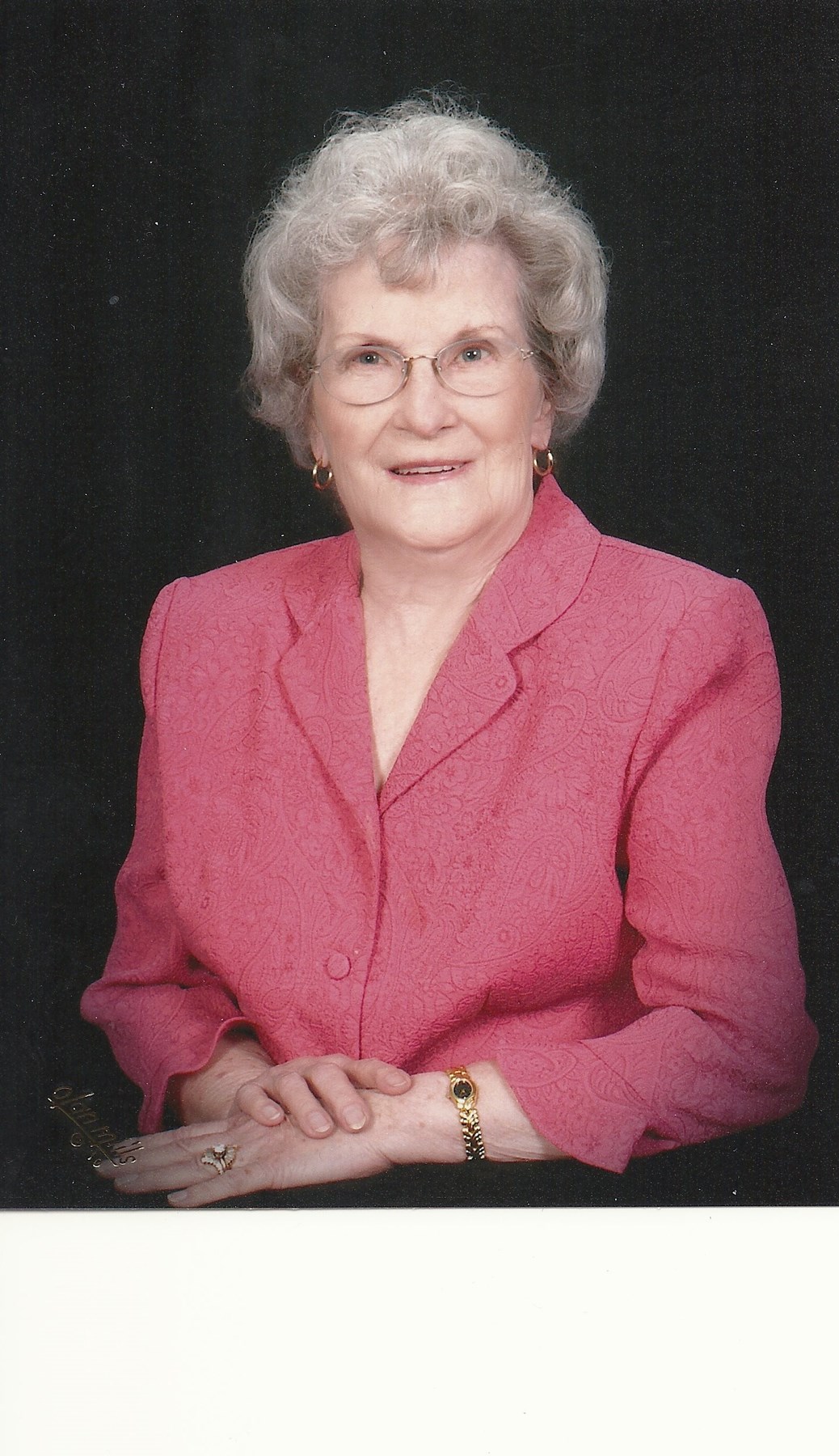 Obituary of Winifred Loverna Hawkes