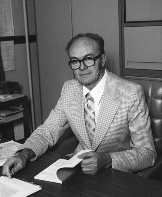 Obituary of Cliff Smith