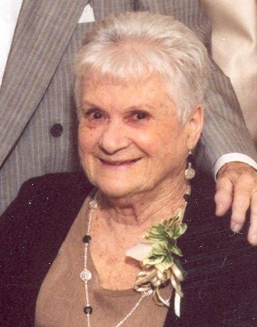 Obituary of Lyn Partland Palmateer