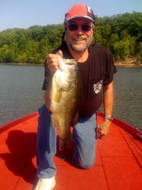 Obituary of Dale E. Matthews