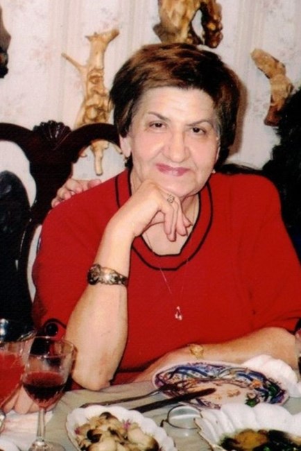 Obituary of Svetlana Akhumova