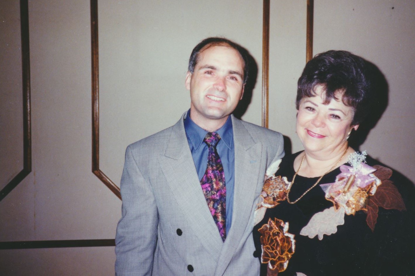 Obituary of Aziyade F Pesqueira