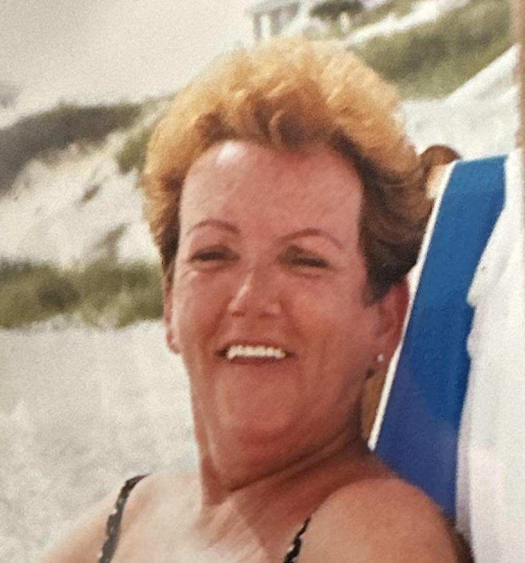 Obituary of Shirley Ann Helton