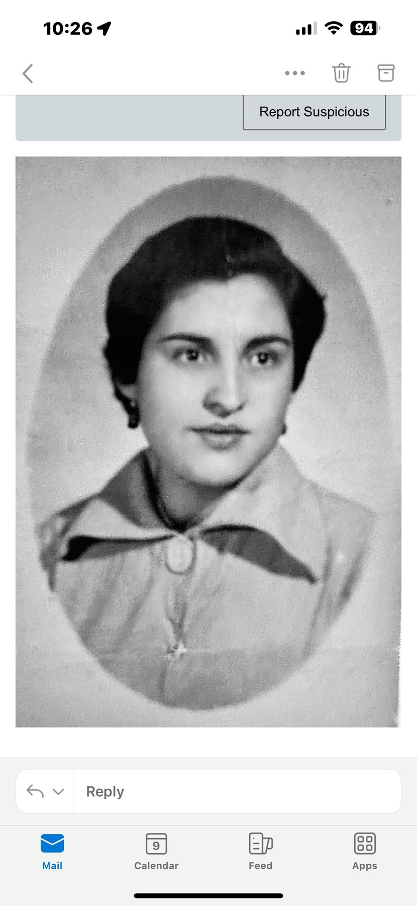 Obituary of Alma Gloria De La Cruz