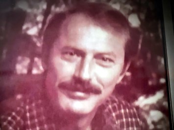 Obituary of Wayne Bolton Burton