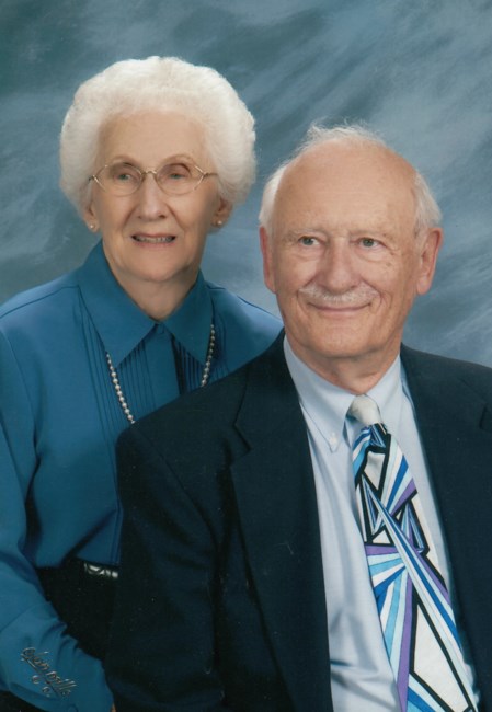 Obituary of Minnette Rhoads