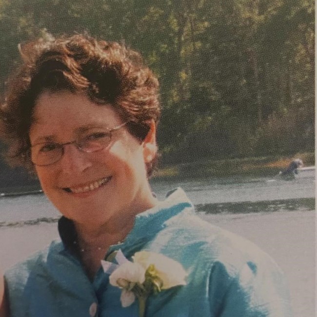 Obituary of Stephanie Thompson Noddin