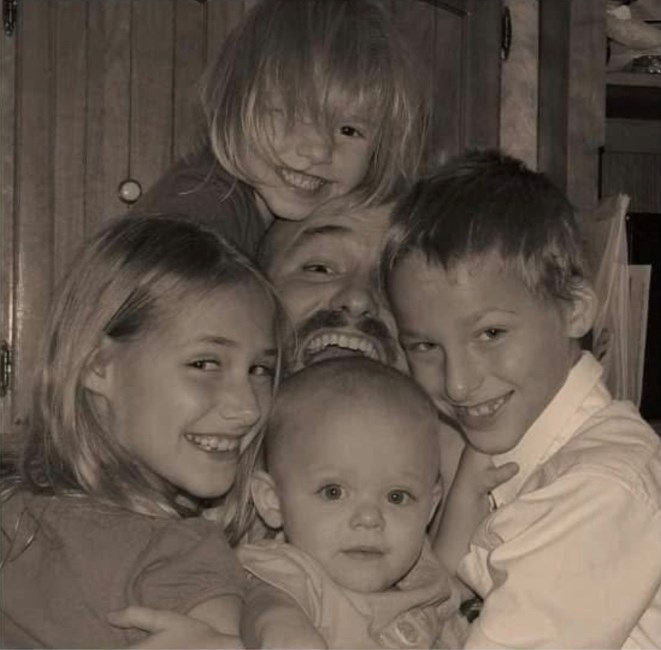 Obituario de Timothy "Scott" Whitley