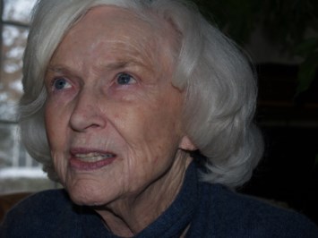 Obituario de Mary "Donahue" Elizabeth Marshall