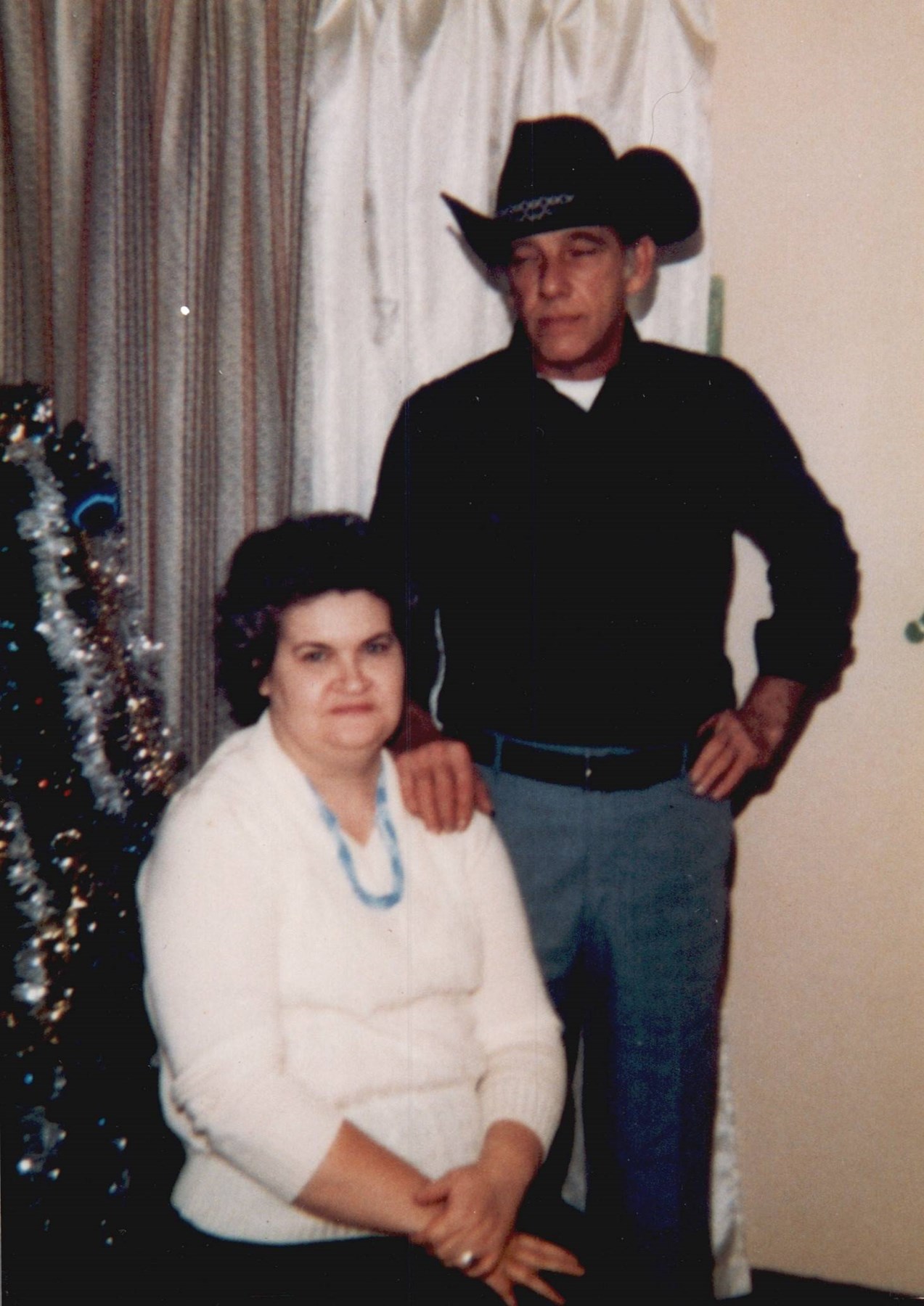 Obituary of Evelyn Leech