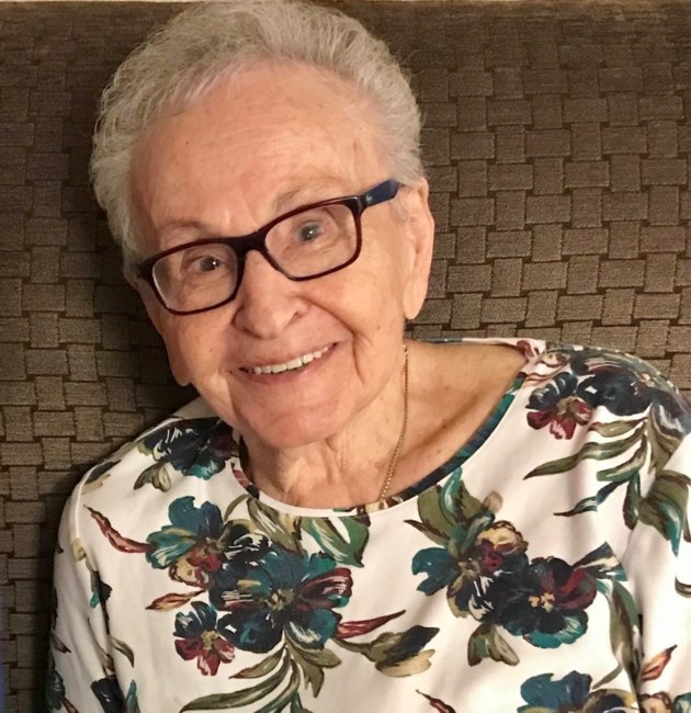 Obituary of Shirley Wolfe