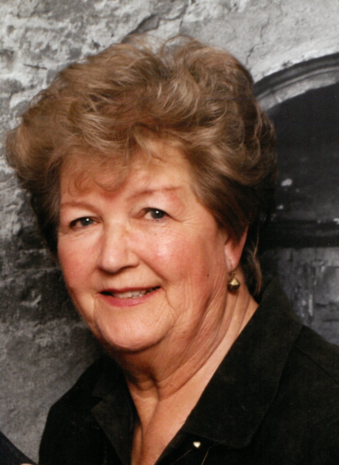 Obituario de Doreen Mary Dusik