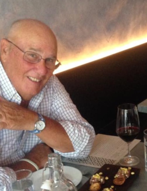 Obituary of Richard Hollar