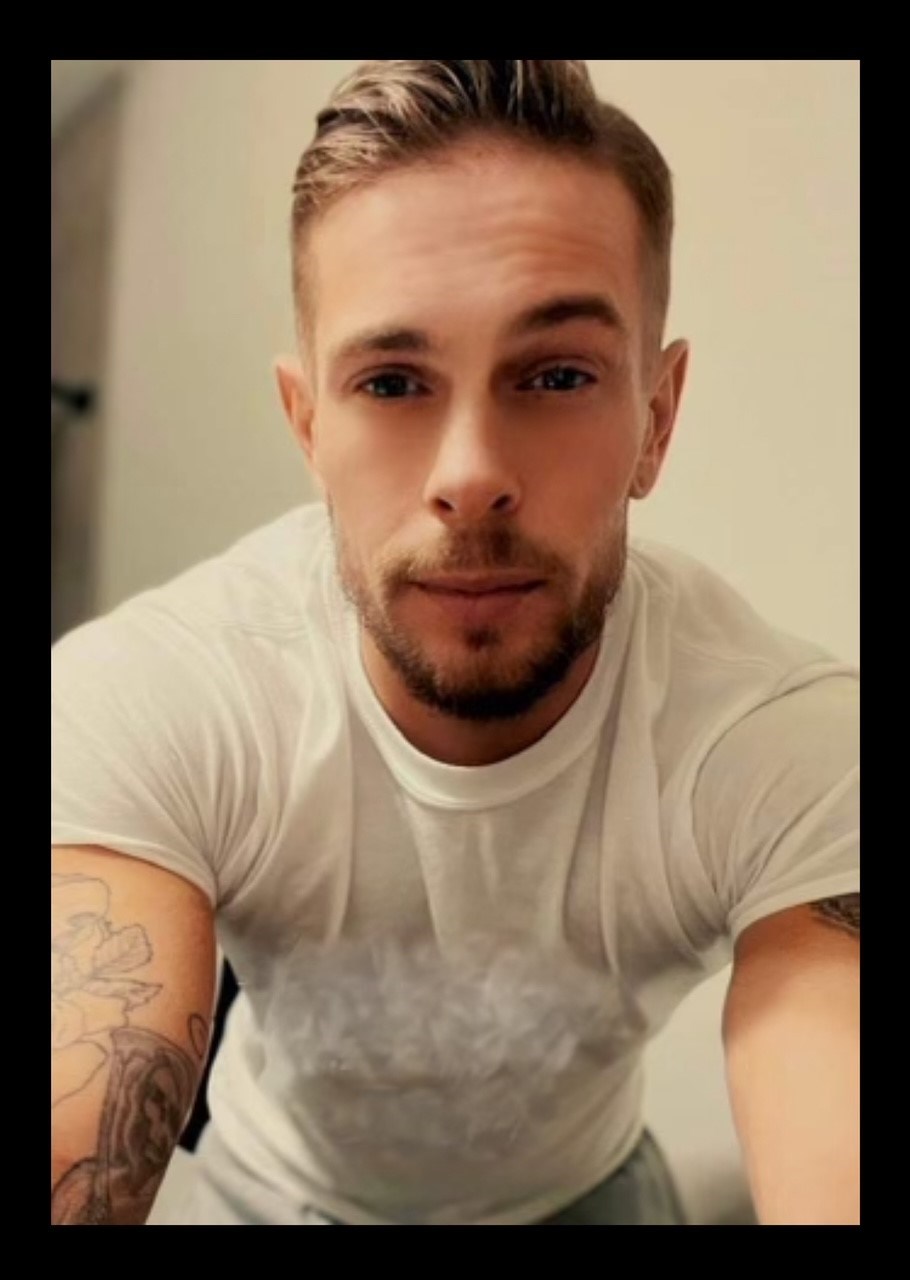 Obituary of Drew Webb