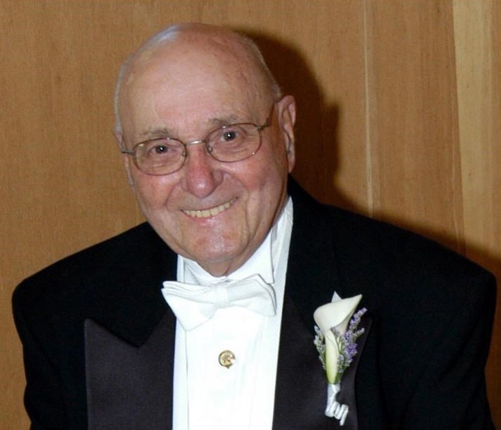 Obituary of Frank Henry Fenner Jr.