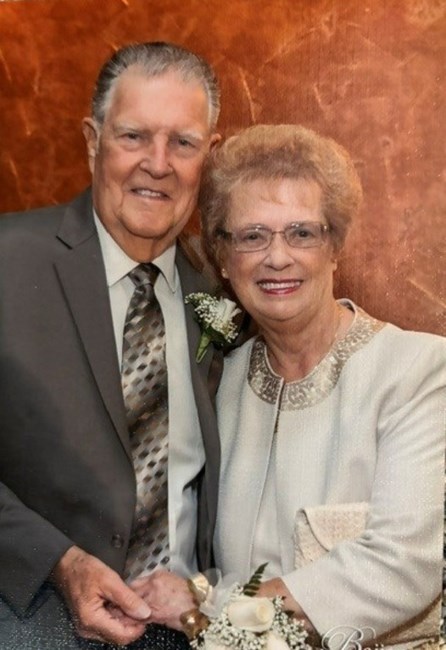 Obituary of Carolyn Howe