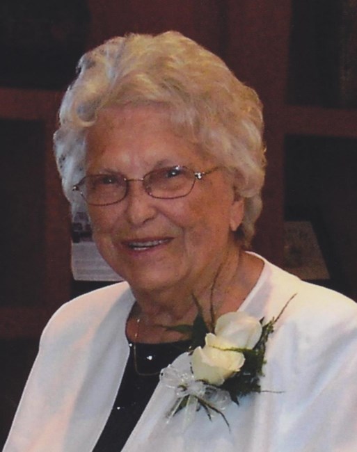 Obituary of Lois Henderson