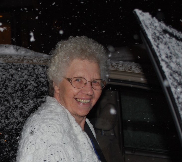 Obituary of Elisabeth Goerzen Dueck