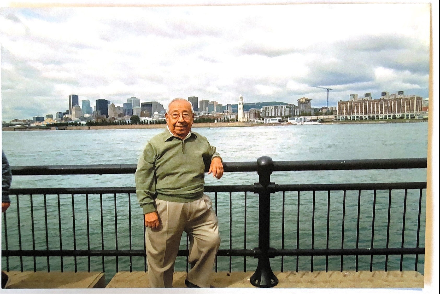 Obituary of Abraham Gonzalez