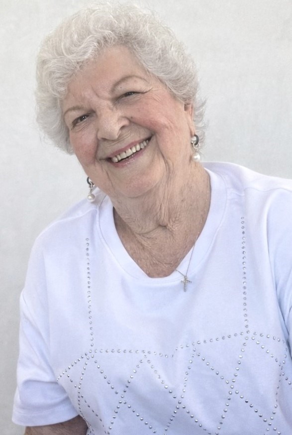 Obituary of Gertrude Lauritzen