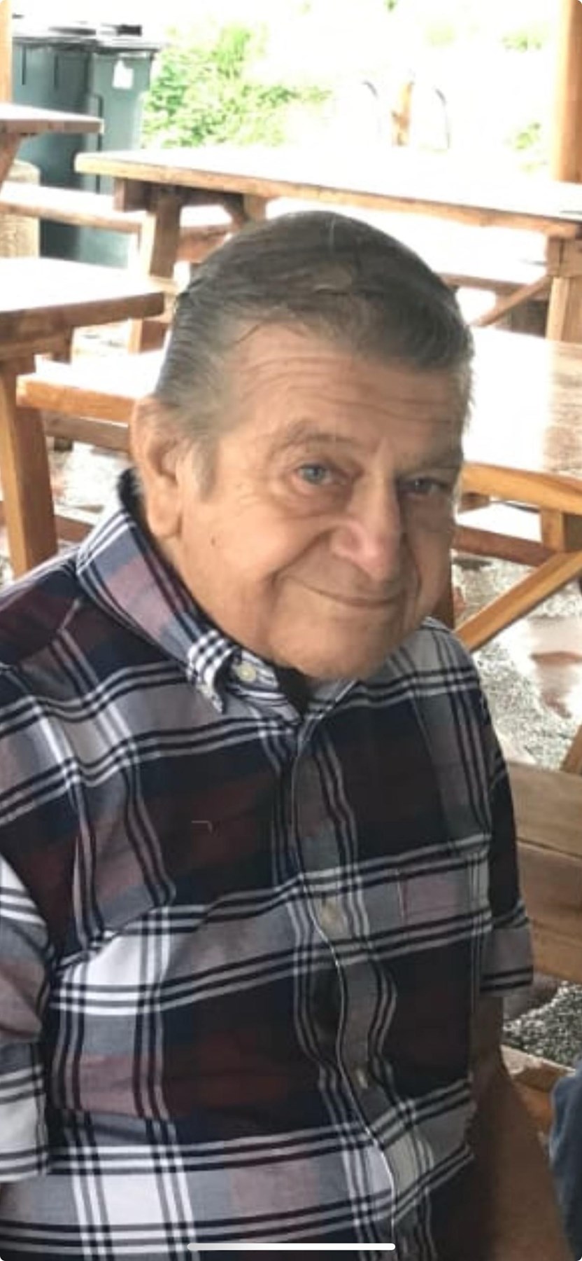 Obituary of Jorge E Grunauer