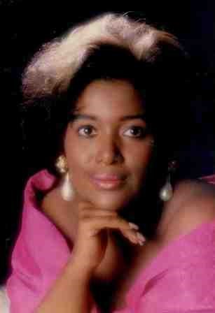 Obituary of Lisa Monzelle Dixon