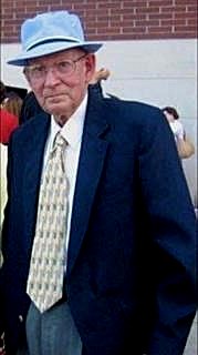 Obituario de Glenn Earl Lewis