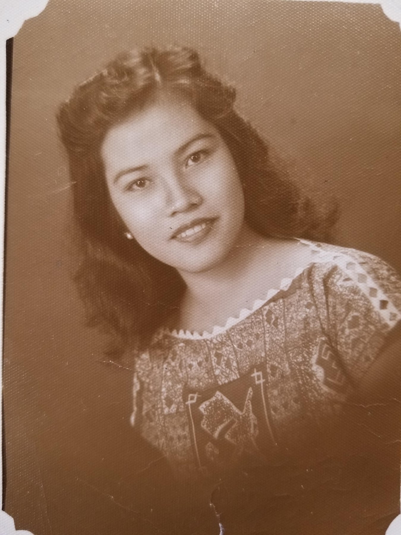 Obituary of Angela Lucas Corrales