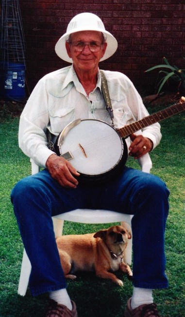 Obituario de Charles Cecil McAuley