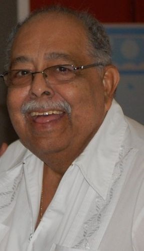 Obituary of Roselio R. Roca