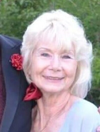 Obituary of Mary Helen Sanders