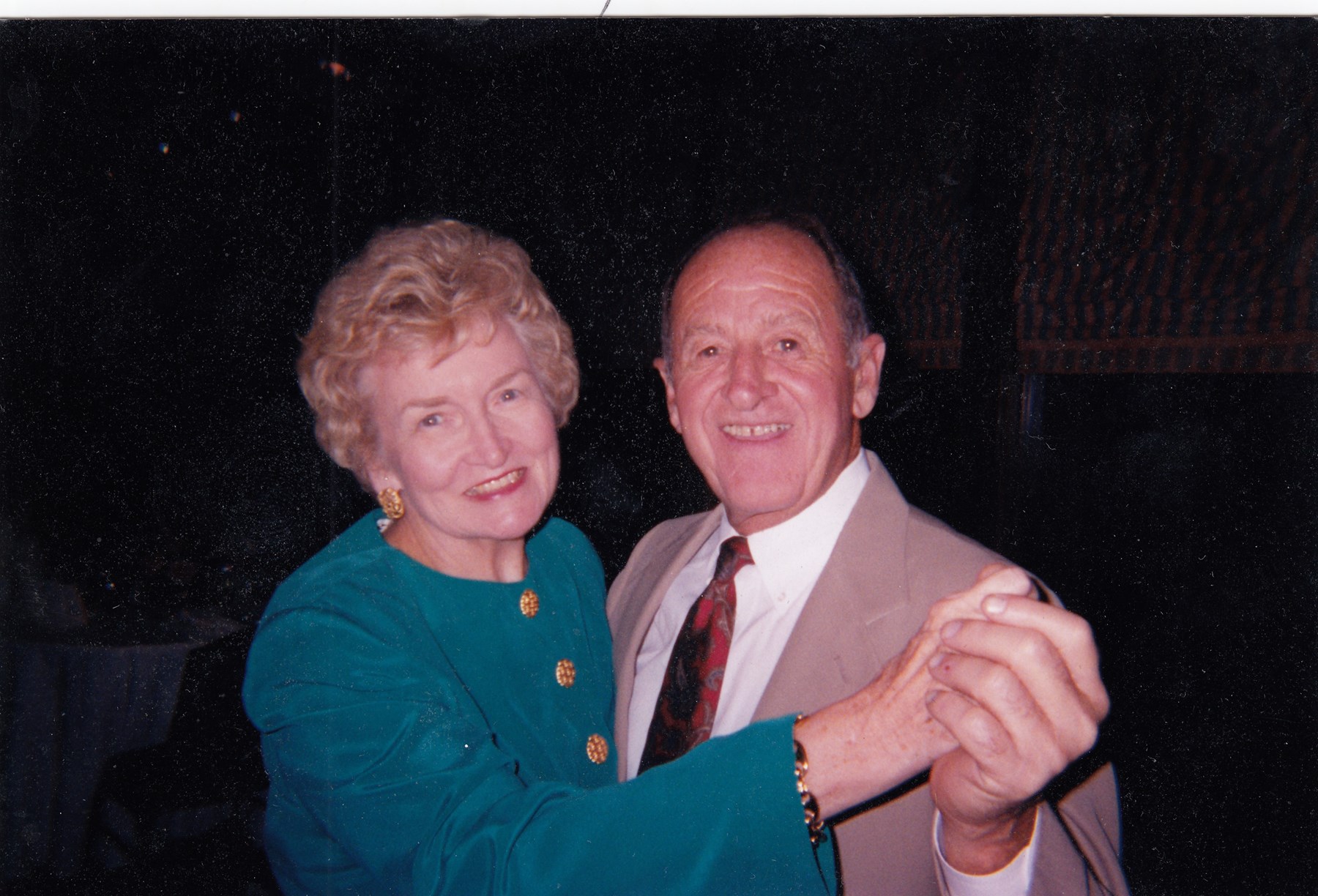 Avis de décès de Mary E. Warren