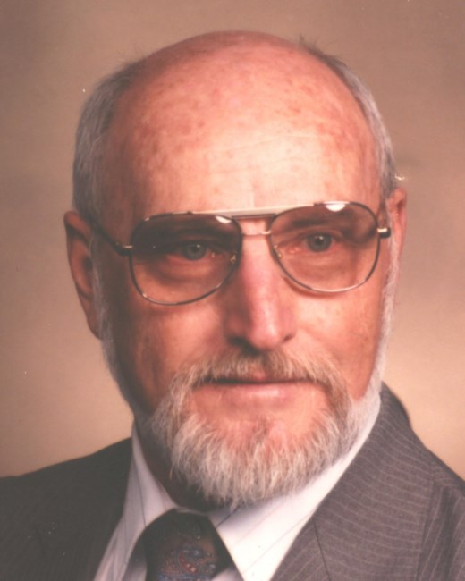 Obituary of Vernon Eugene Gelroth