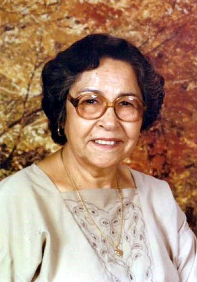 Obituary of Julia Olivares Granados