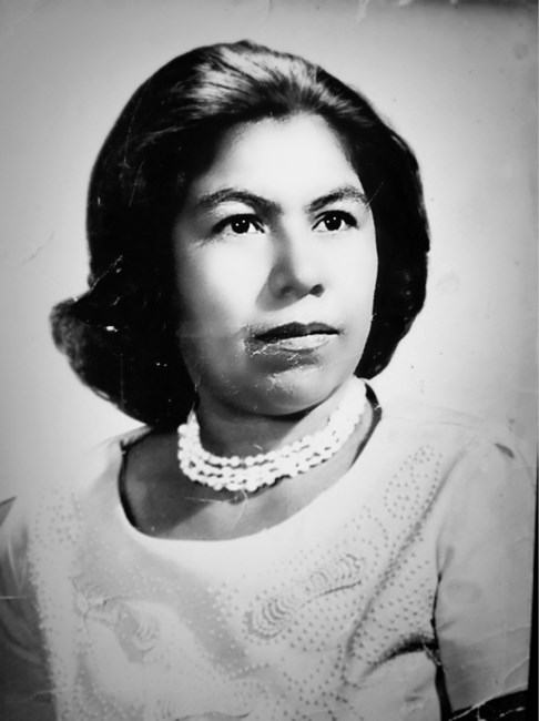 Obituary of Maria Consuelo Uribe