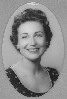 Obituary of Marion Carlson Tucker