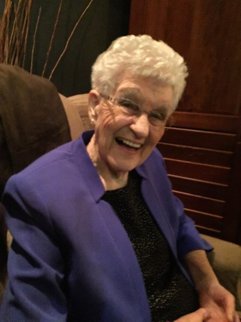 Obituary of Helen Margaret Bennett