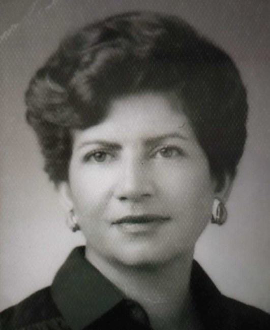 Obituary of Consuelo "Cony" Riedel